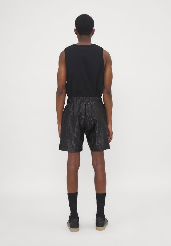 EA7 Emporio Armani