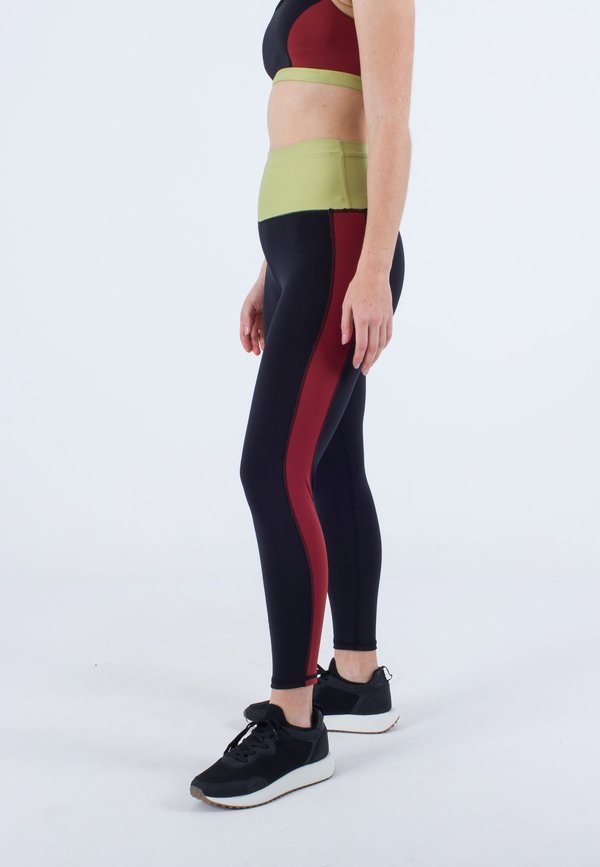 Hurley ACTIVE