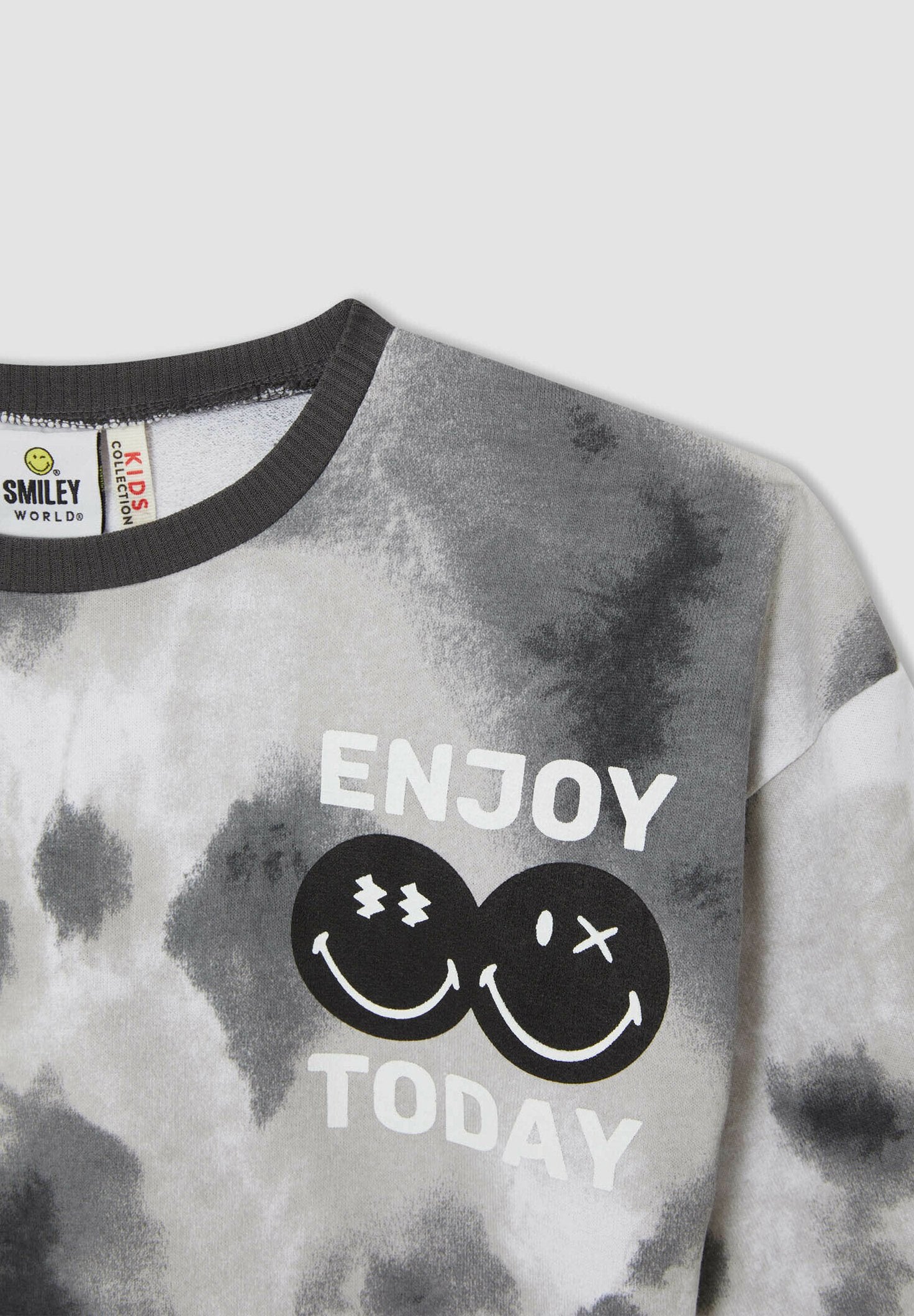 DeFacto SMILEYWORLD