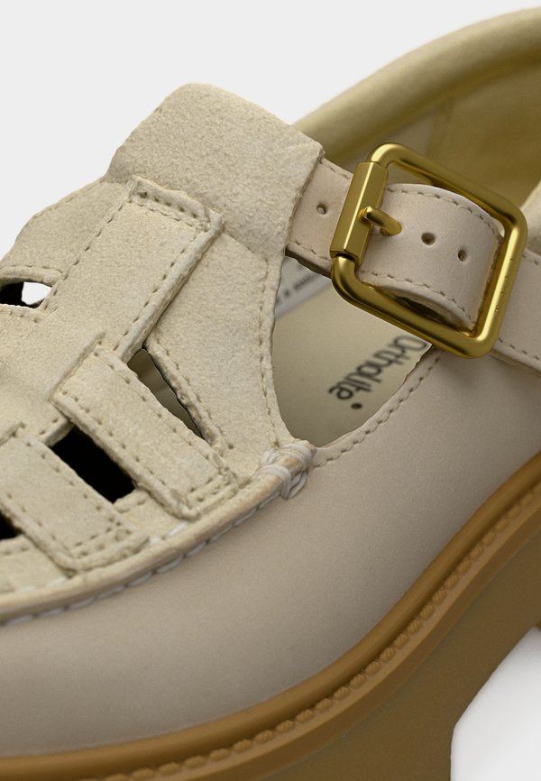 Timberland STONE STREET BUCKLE