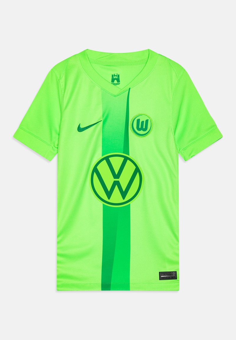 Grünes Nike-Trikot mit V-Ausschnitt und kurzen Ärmeln, ausgestattet mit dem markanten Volkswagen-Logo und Emblem auf der Brust, aus leichtem, atmungsaktivem Material gefertigt.