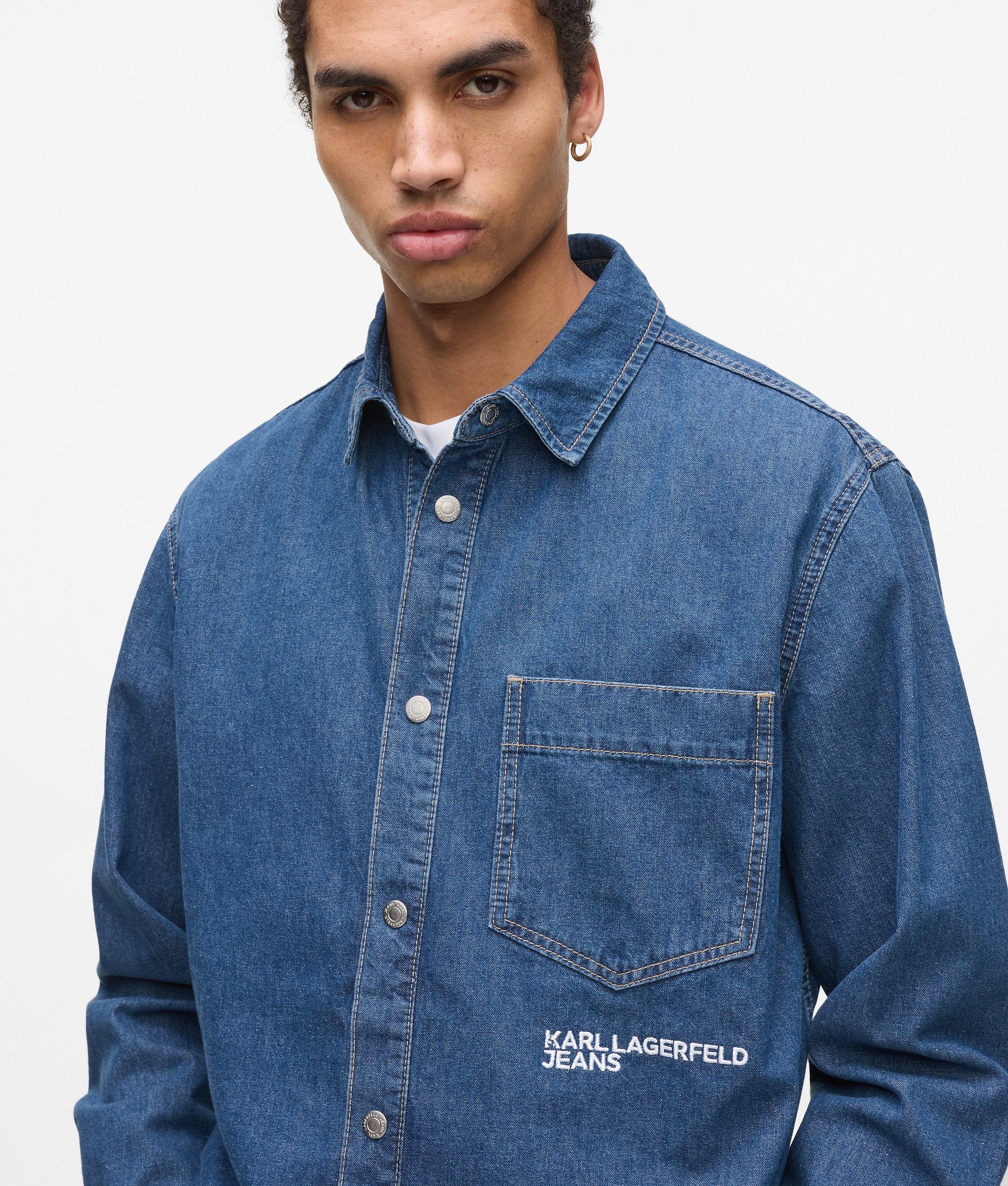 REGULAR DENIM Media 3