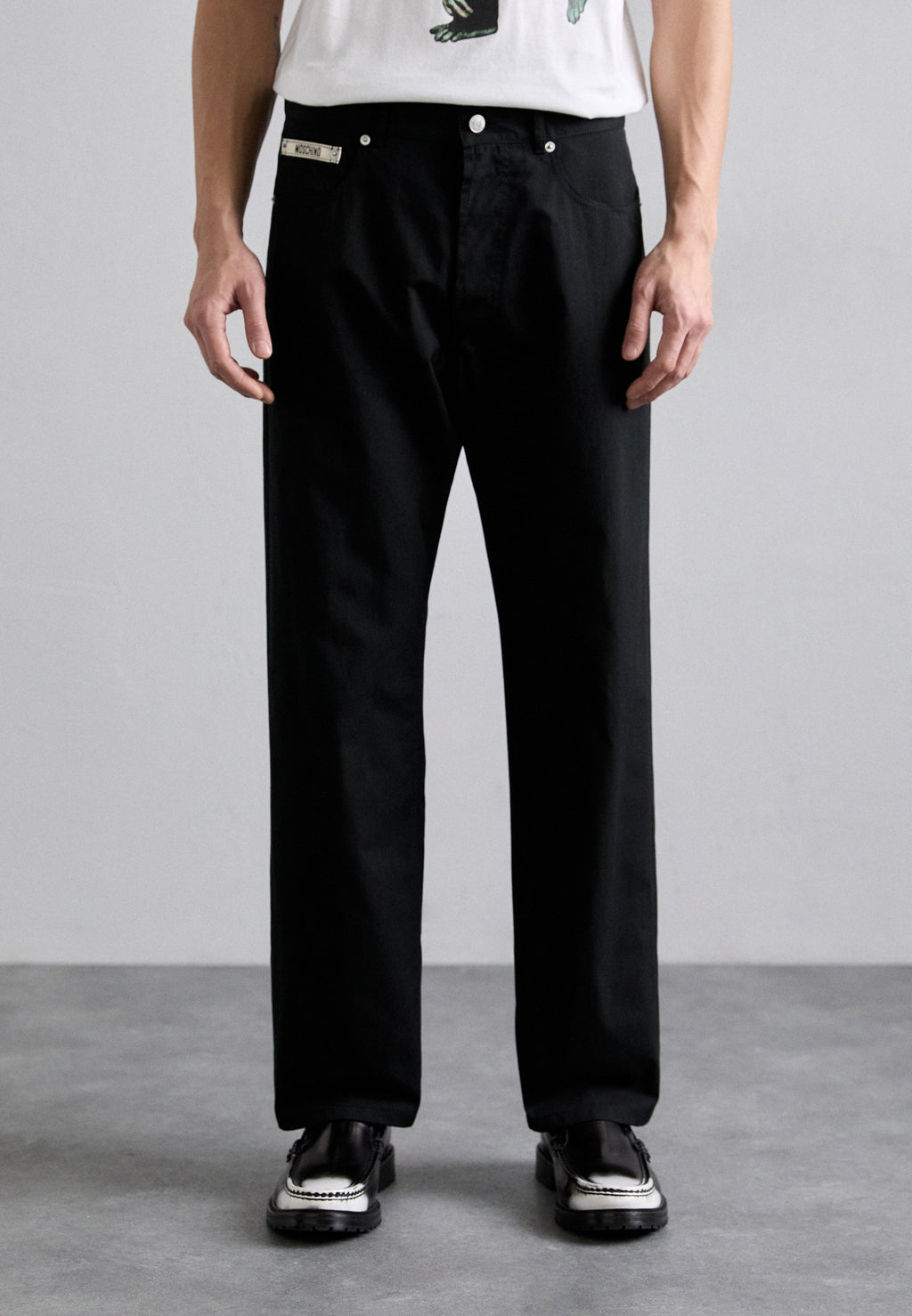 MOSCHINO INSTITUTIONAL