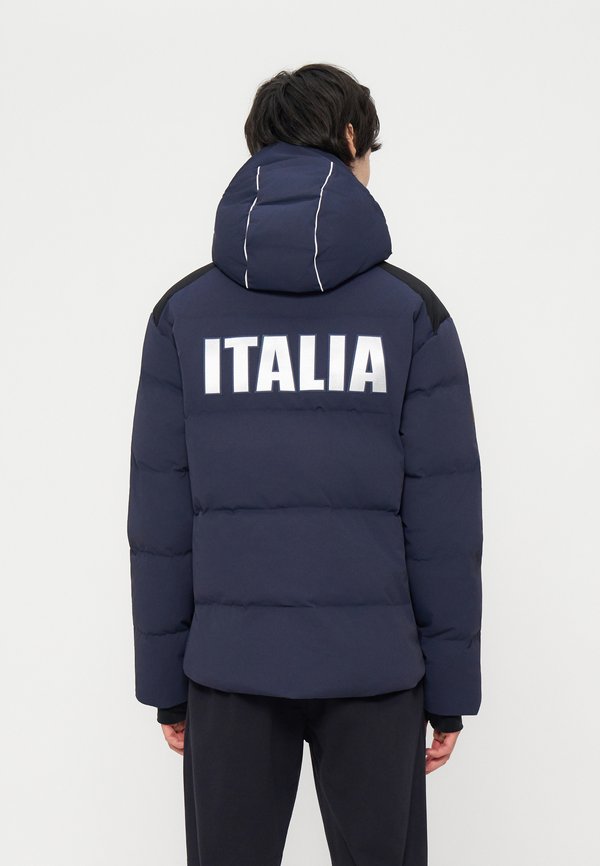 EA7 Emporio Armani