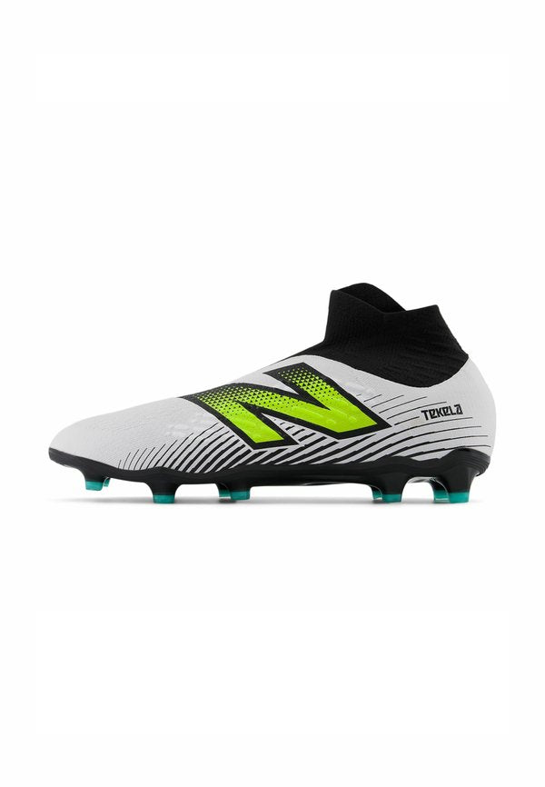 New Balance TEKELA MAGIA