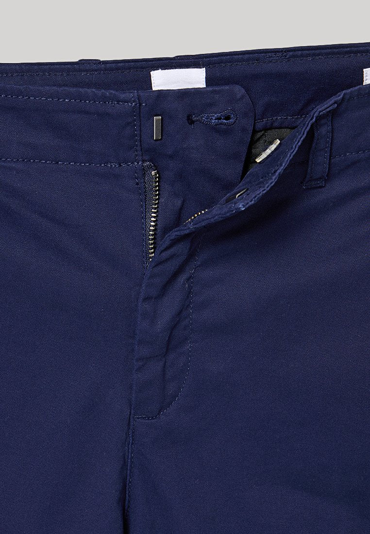 GAP DOWNTOWN