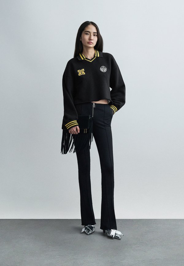 OFF-WHITE SPORTY CROP
