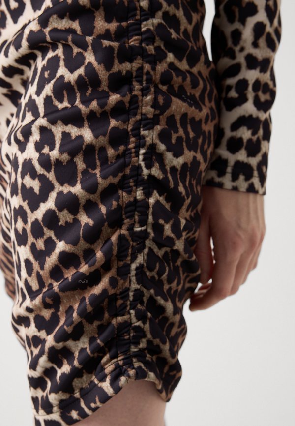 Cras DRESS