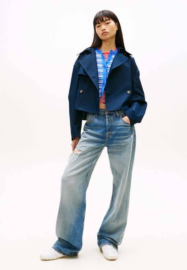 Tommy Jeans WATER REPELLENT RELAXED SHORT TRENCH COAT
