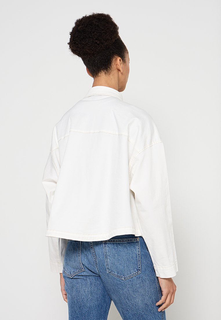 Apart OVERSIZED