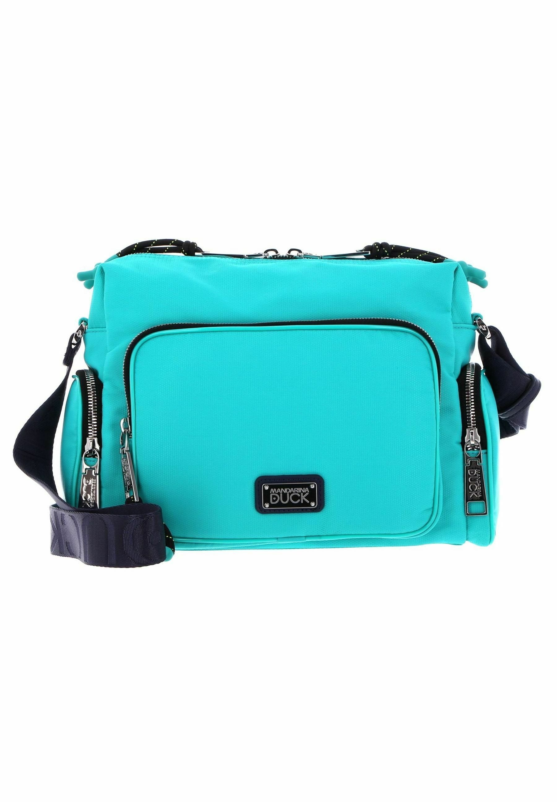 Mandarina Duck STYLE