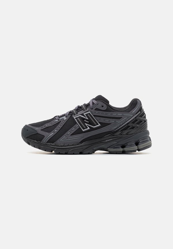 New Balance M1906 UNISEX - Trainers - black
