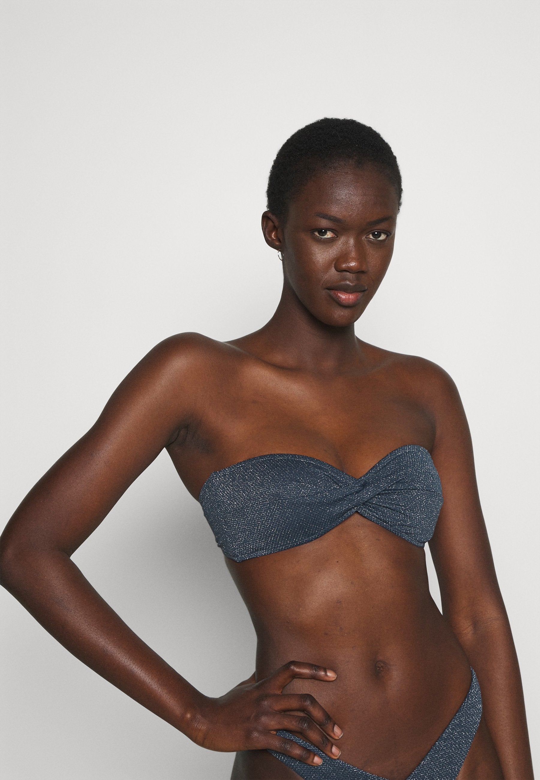 STARDUST TWIST BANDEAU Media 3