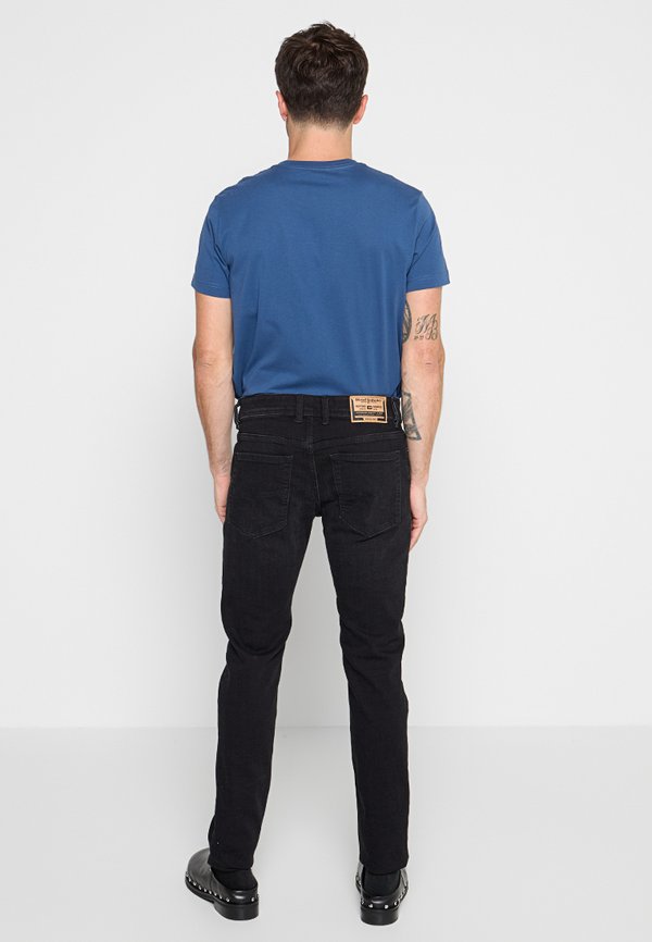 Diesel TROXER