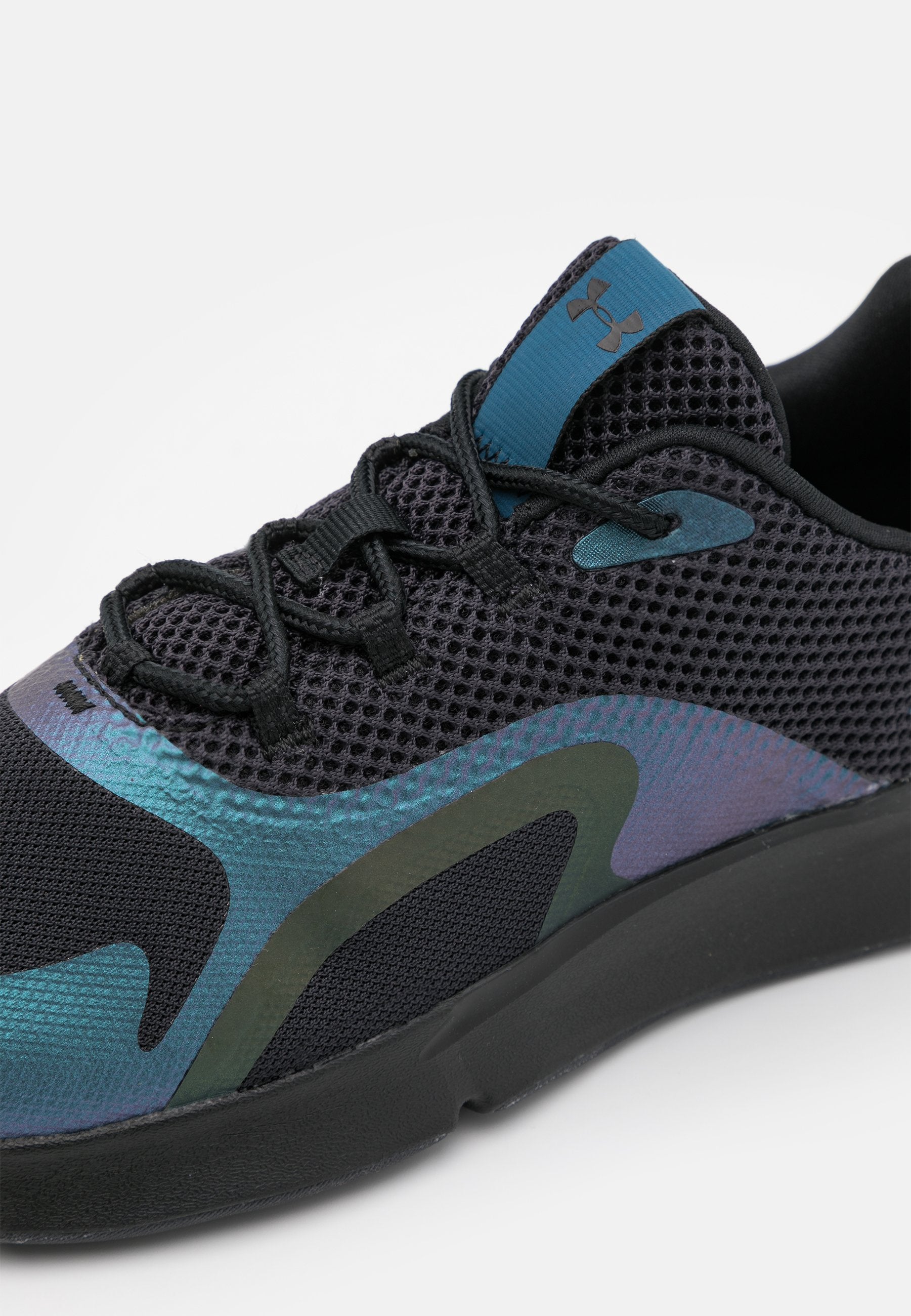 Under Armour CHARGED OIL SLCK