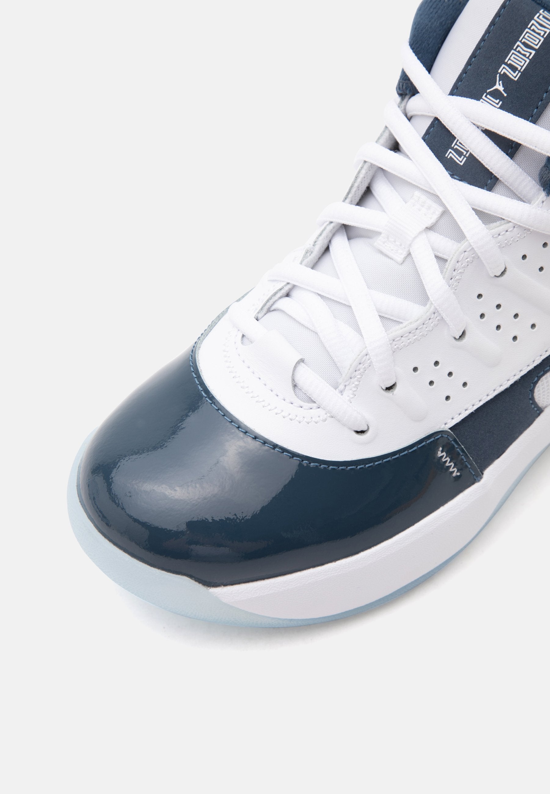 Jordan JORDAN MAX AURA 7 UNISEX
