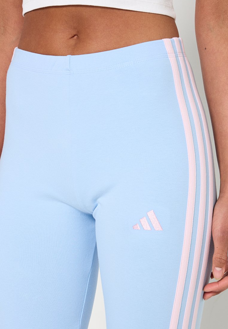 adidas Sportswear ESSENTIALS 3 STRIPES
