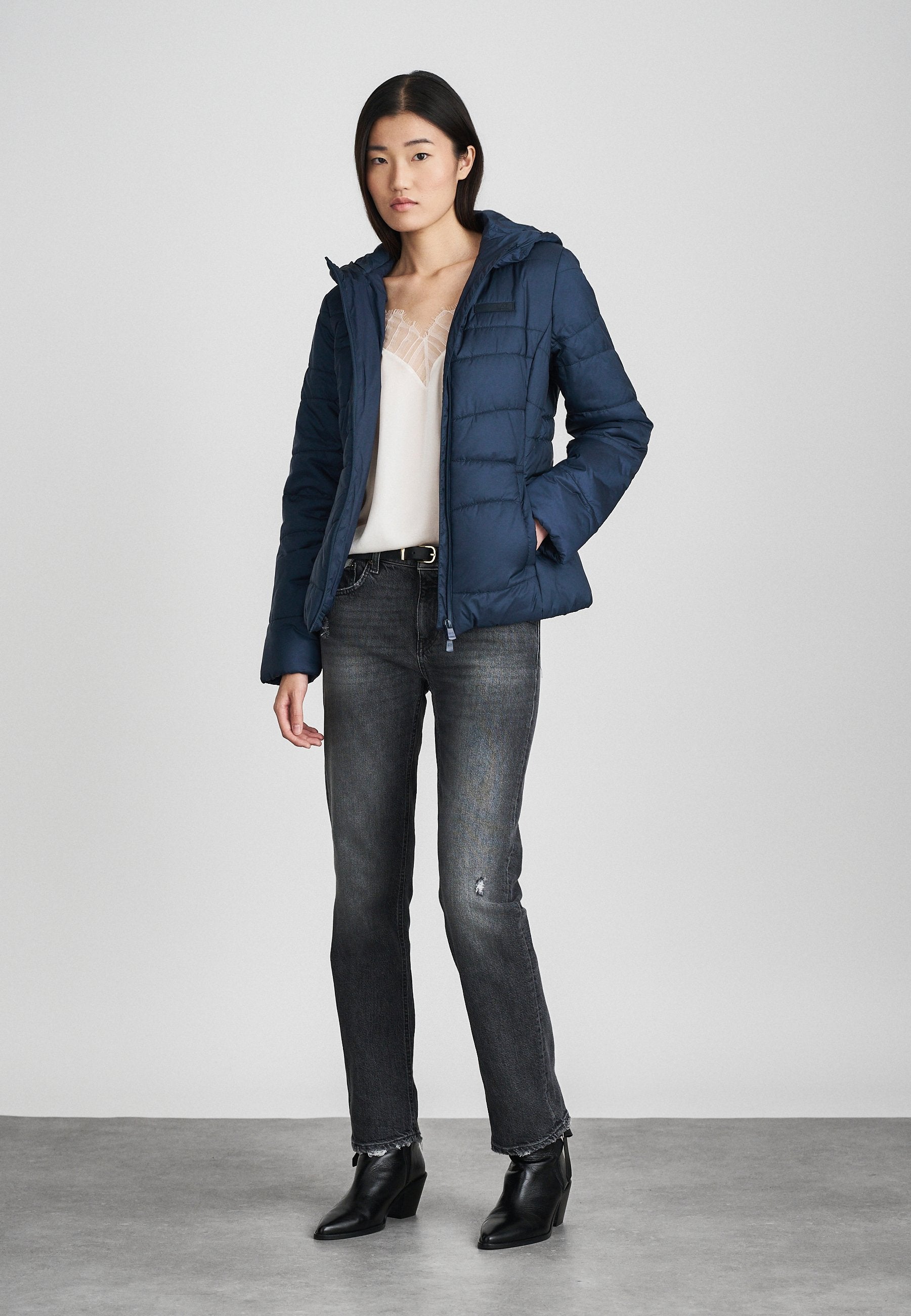 JACKET Media 2