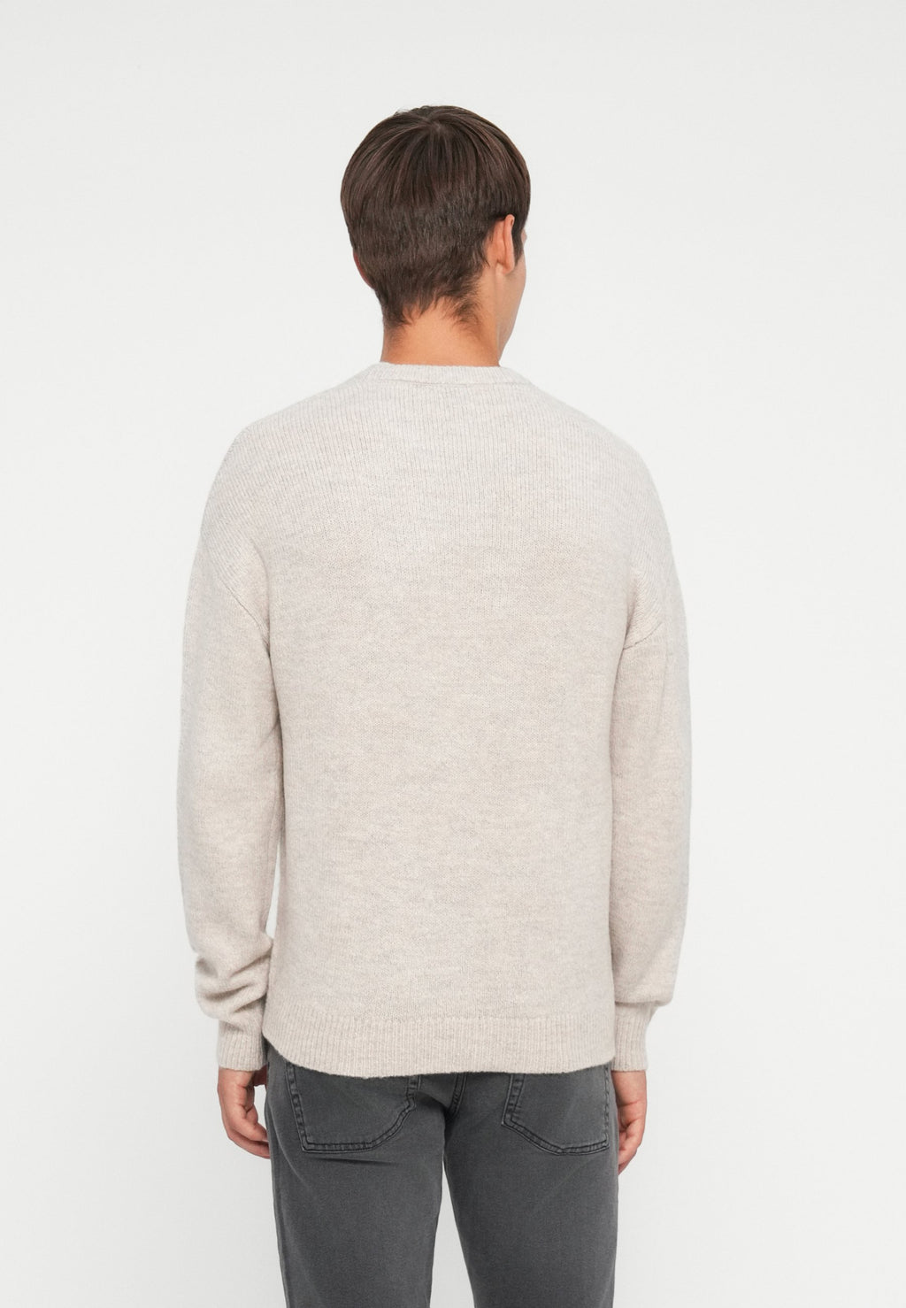 ONSWAKE CREW NECK Media 4