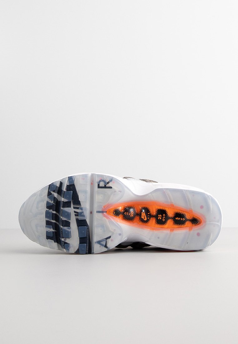 Nike Sportswear KIM JONES