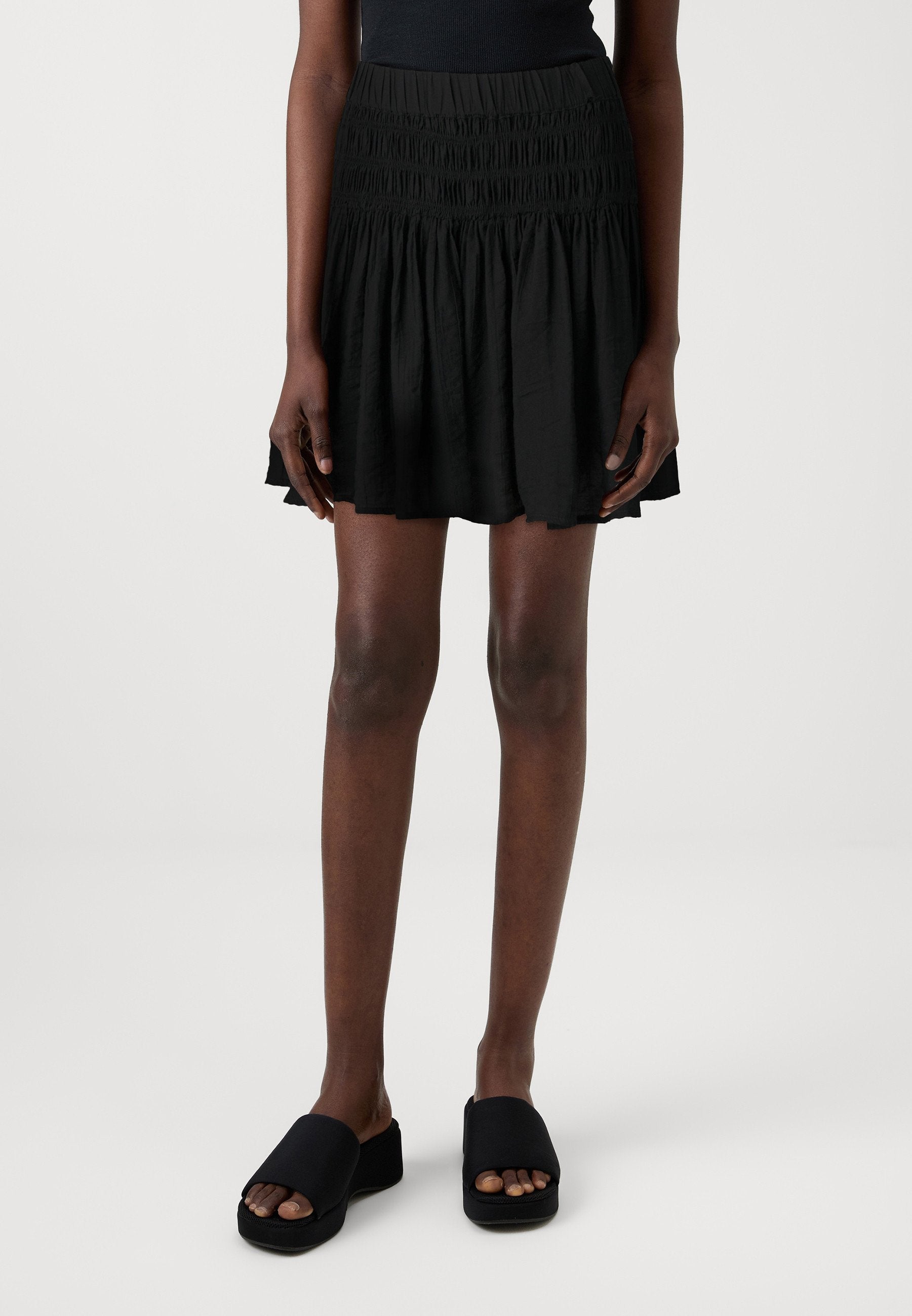 Pieces PCJULIA SHORT SKIRT