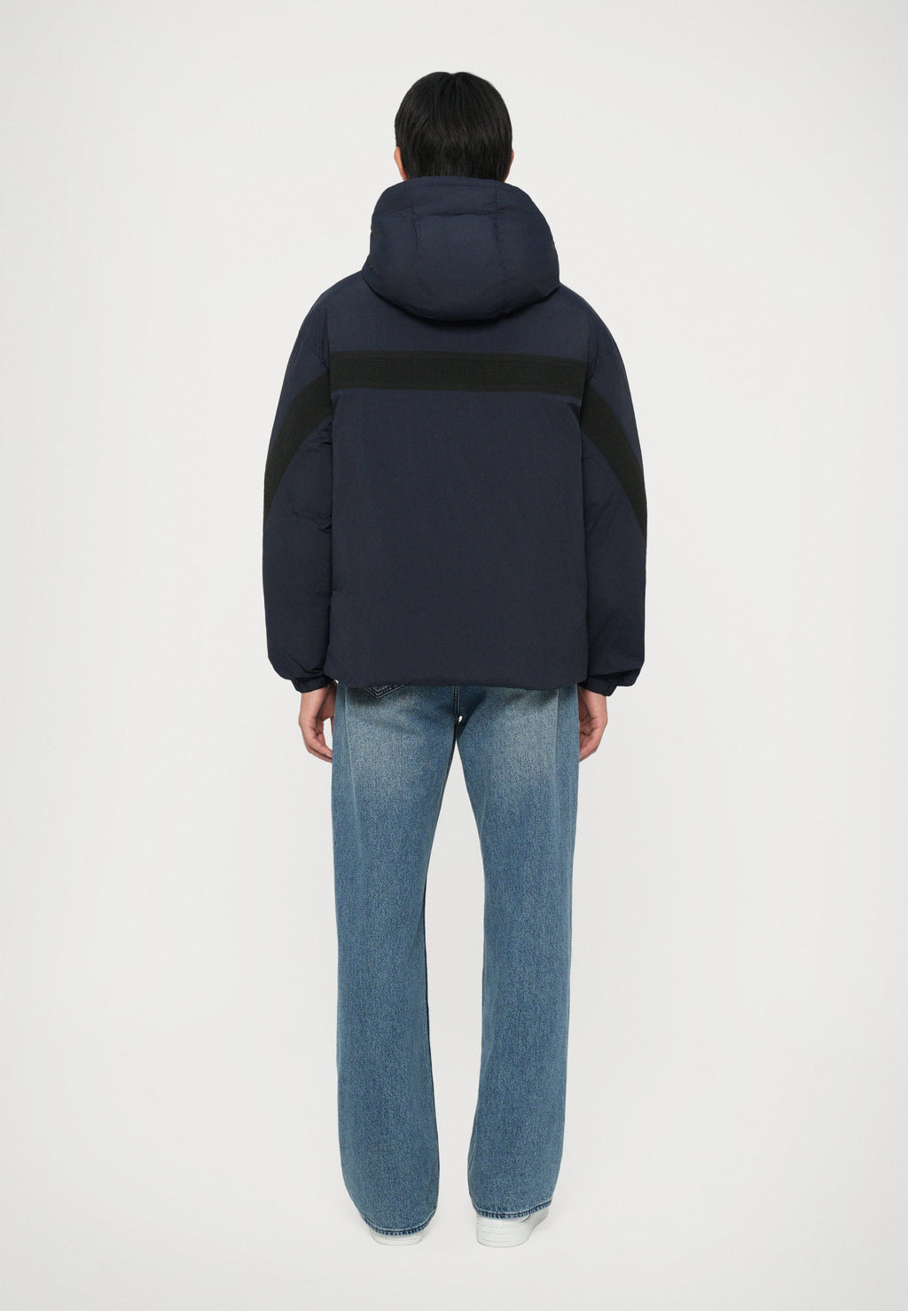 MOUNTAIN HOODED JACKET LOGO Media 4