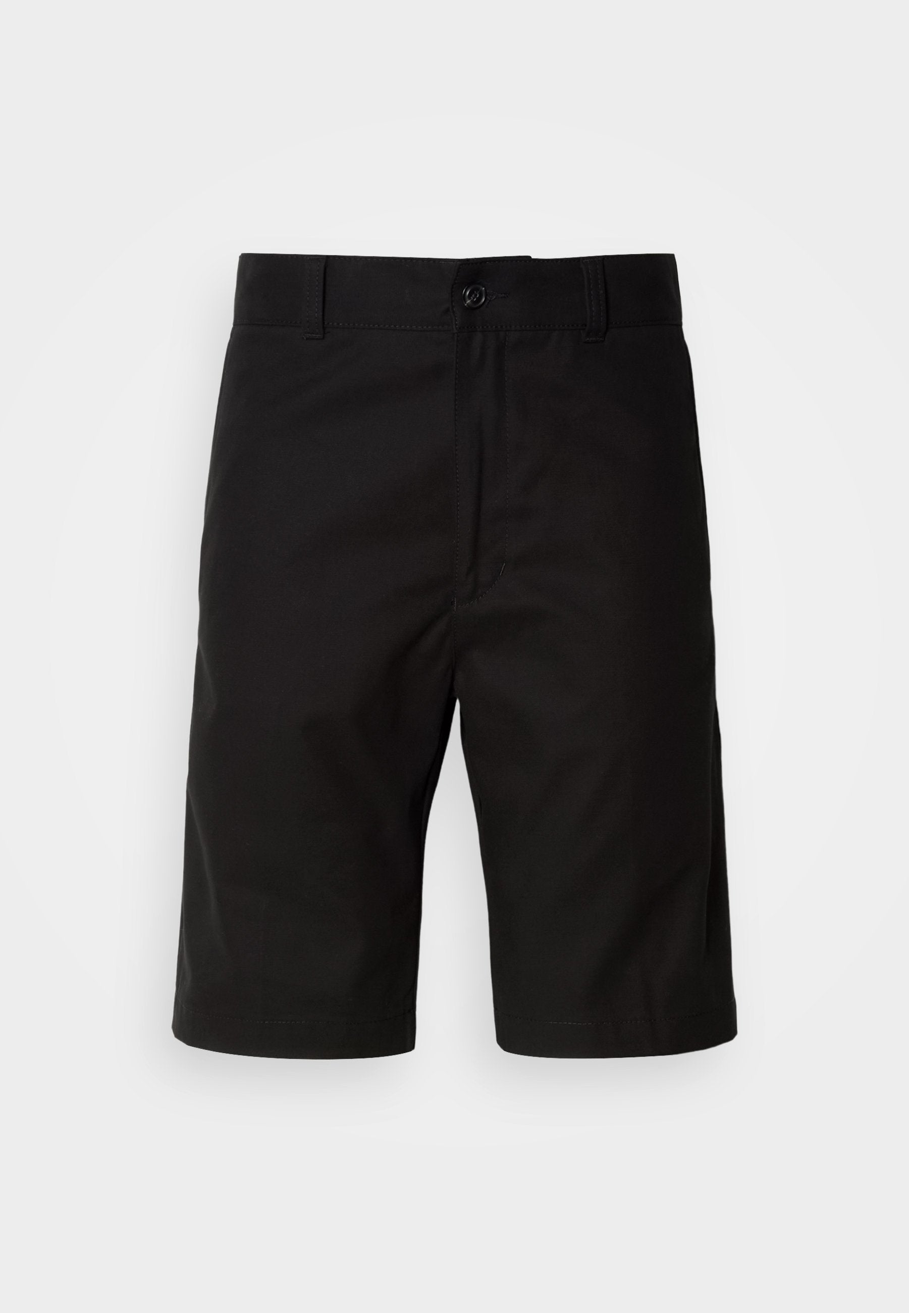 Schwarze Shorts aus festem Stoff, mit geradem Schnitt, Knopfverschluss und glatter Textur ohne sichtbare Muster.