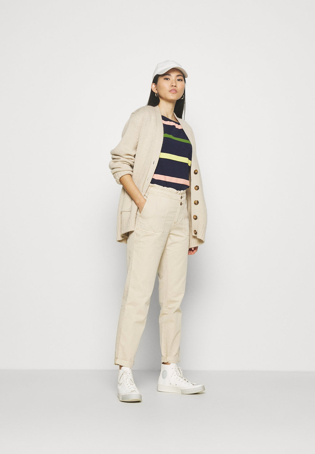 Esprit Stoffhose Media 2
