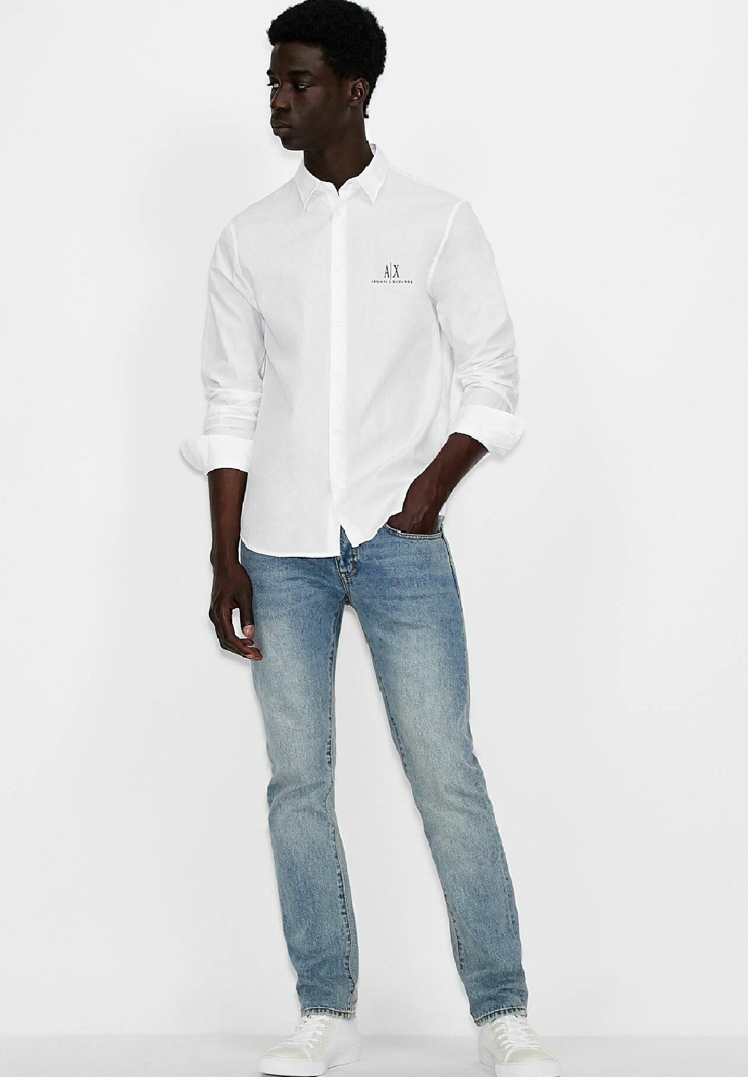 REGULAR FIT Media 2
