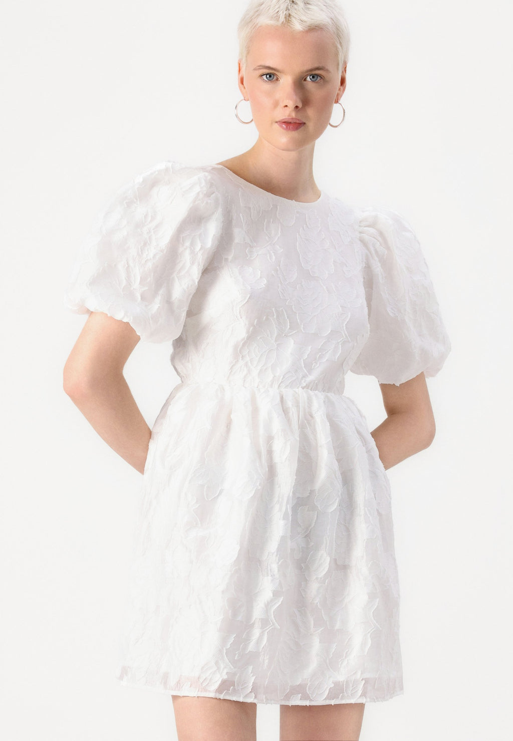 Gina Tricot DRESS