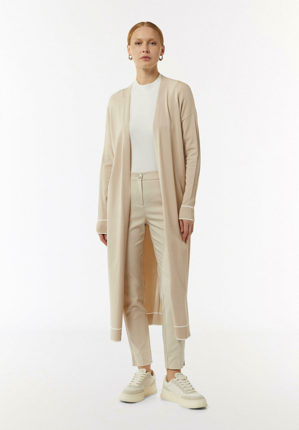 comma Strickjacke Media 3
