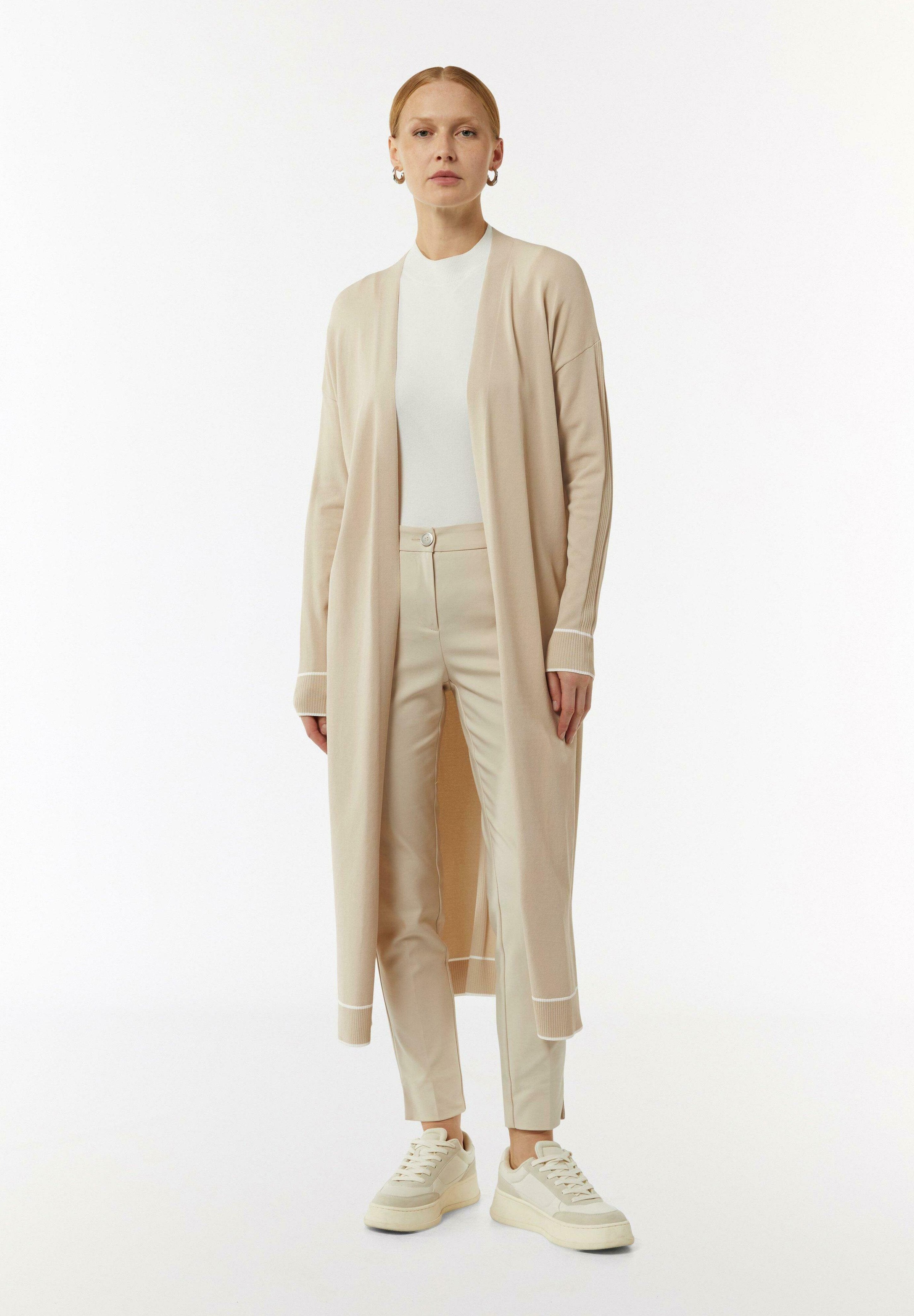 comma Strickjacke Media 3