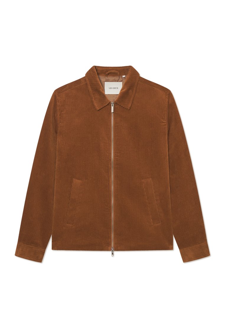 Braune Cordjacke mit Reißverschluss, Kragen und zwei Vordertaschen. Verfügt über eine gerippte Textur und lange Ärmel.