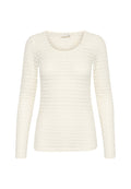 Langarmshirt in Off-White mit strukturiertem, geripptem Muster. Verfügt über einen runden Ausschnitt und eine taillierte Passform.
