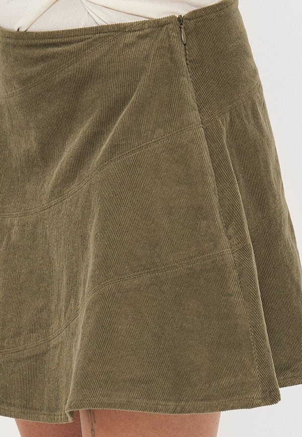 ONLY Petite ONLMOXIE SKATER SKIRT
