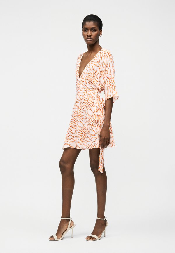 Diane von Furstenberg SHIA