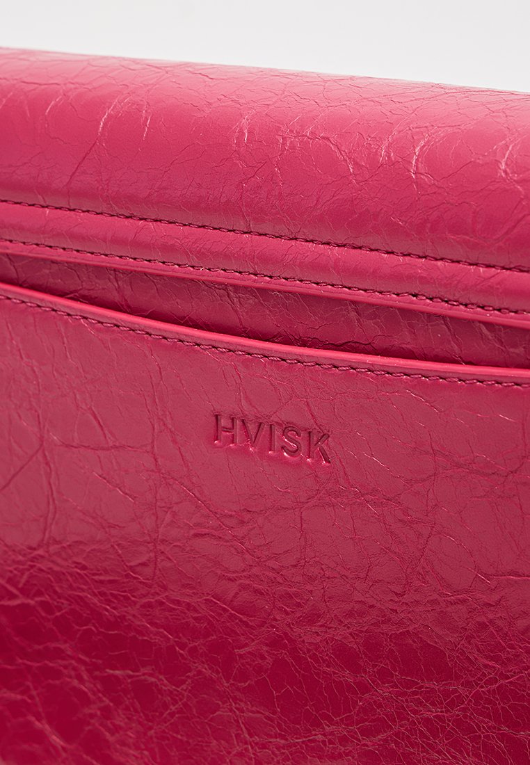 HVISK CAYMAN