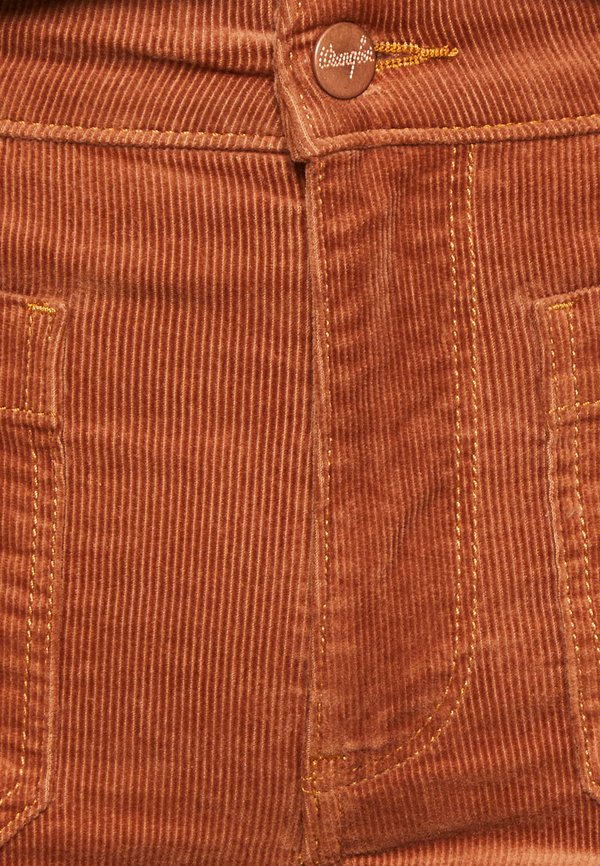 Wrangler FLARE