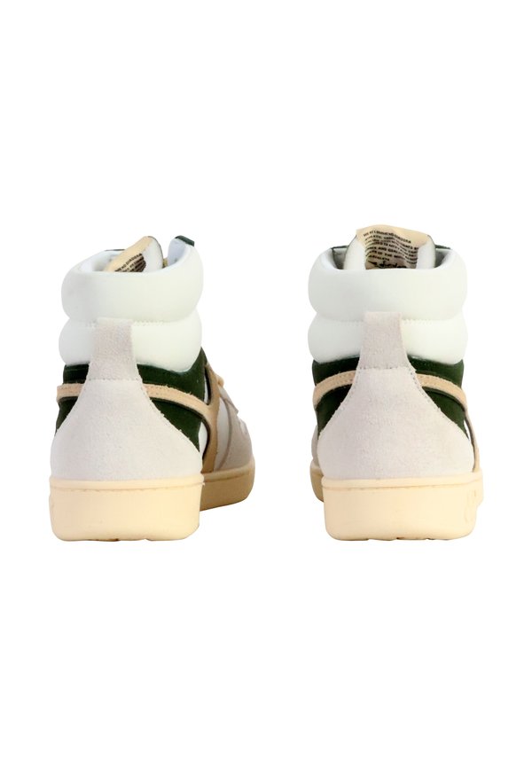 Diadora BASKET MONTANTE CUIR MAGIC MID