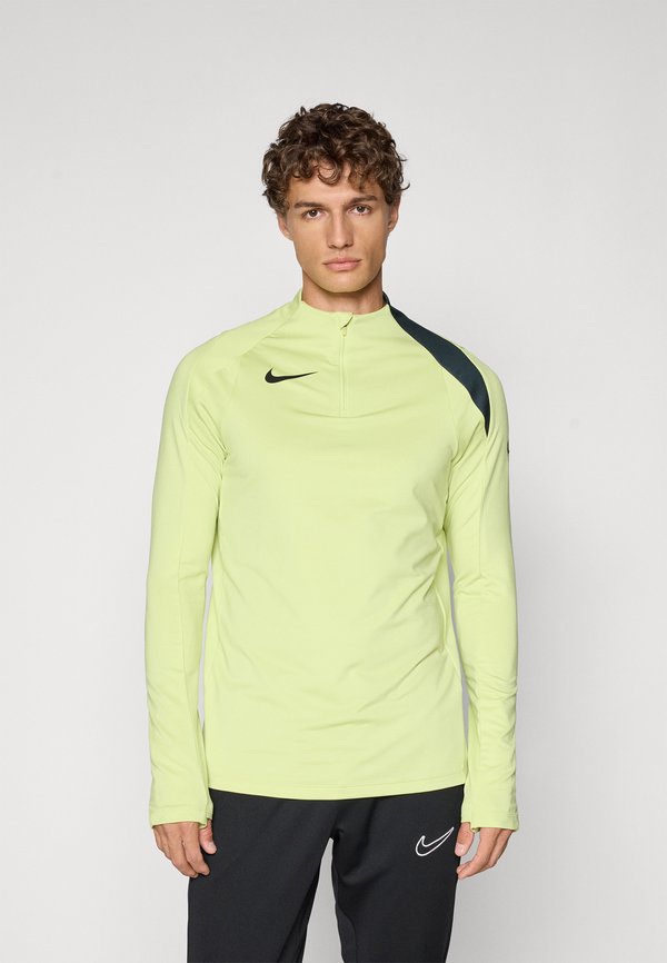 Nike Performance STRIKE T90