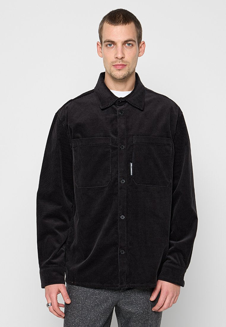REGULAR FIT  Media 1