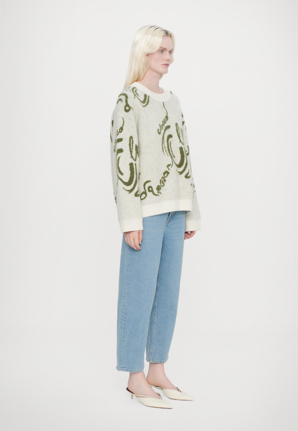 CLOSED CREW NECK LONG SLEEVE