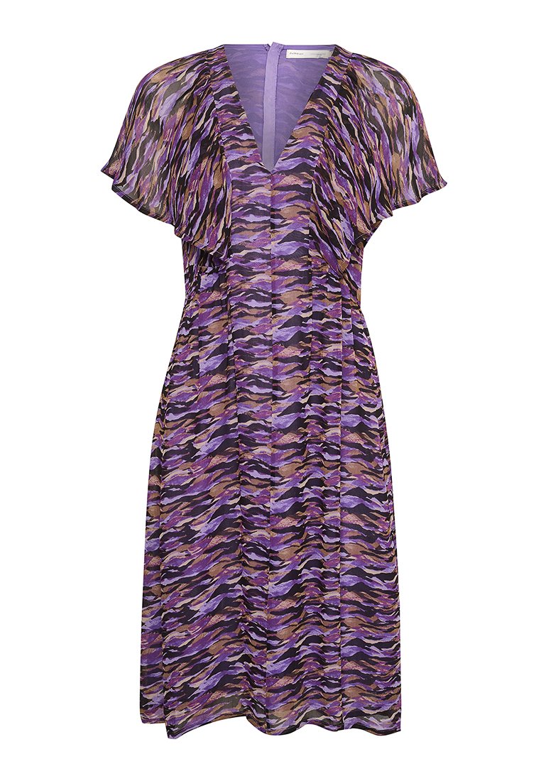 Lila Kleid mit abstraktem wellenförmigem Muster in verschiedenen Schattierungen von Lila, Schwarz und Gold. Kurze Ärmel und ein tiefes V-Ausschnitt. Leichter, fließender Stoff.