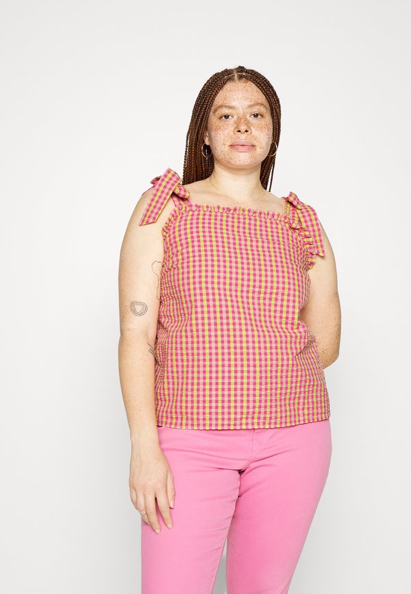 Noisy May Curve NMCILLE SINGLET TOP