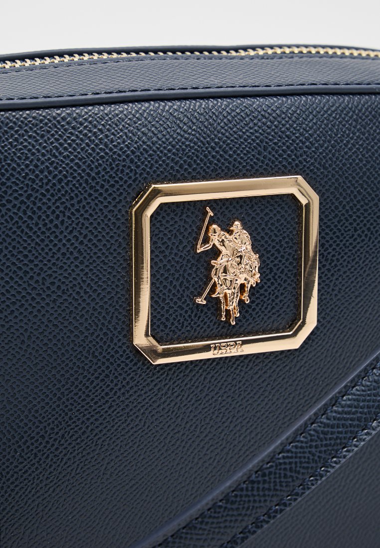 U.S. Polo Assn. NEW HAVEN