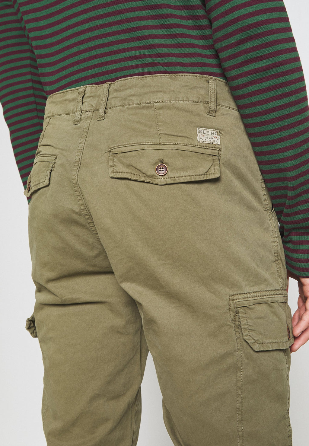 BHNAN REGULAR FIT SLIM LEG Media 6