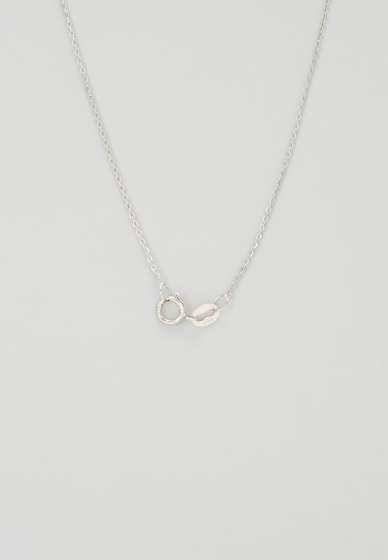 DIAMANT L'ÉTERNEL