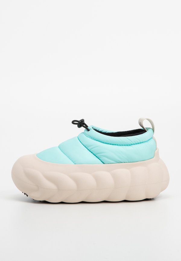 Crocs OVERPUFF