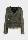 IN THE STYLE DANI DYER
