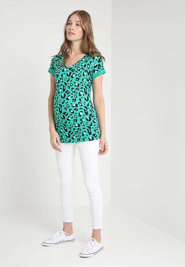 Supermom TEE